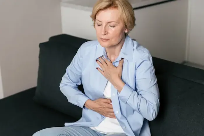 How Stress Impacts Heart Health: Symptoms, Prevention and Management Tips